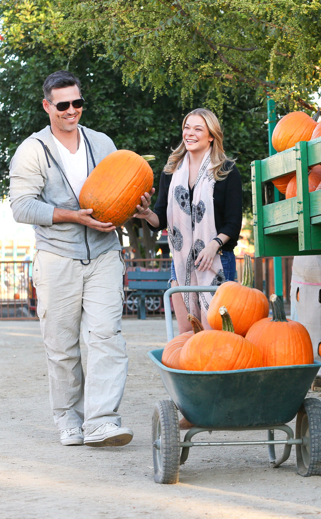 LeAnn Rimes, Eddie Cibrian, Pumpkin Patch LeAnn Rimes, Eddie Cibrian, Pumpkin Patch